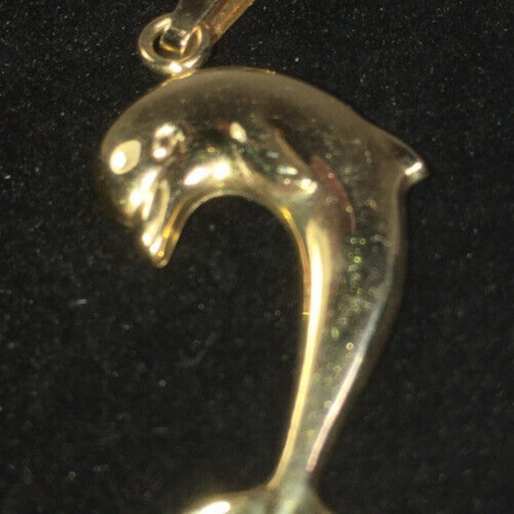 Dolphin Pendant 14K Gold 1.2 Gm - Picture 8 of 11